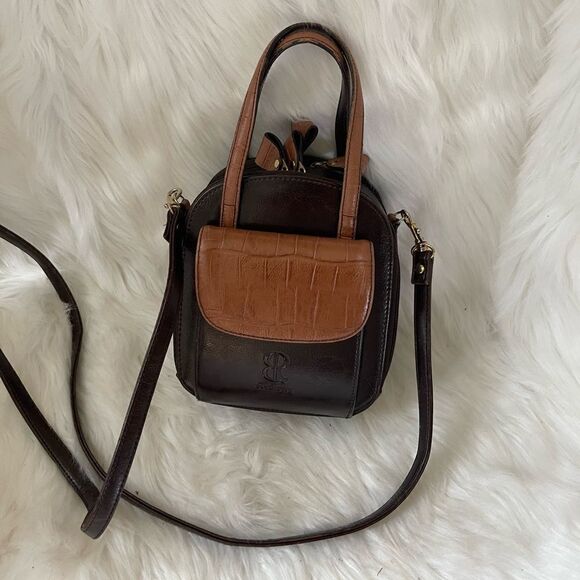 Belle Rose leather two tone brown and tan purse/crossbody bag. - Picture 1 of 11